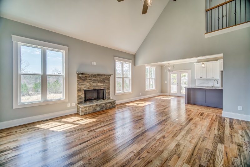 Huntington Ridge (c) House Plan Photo