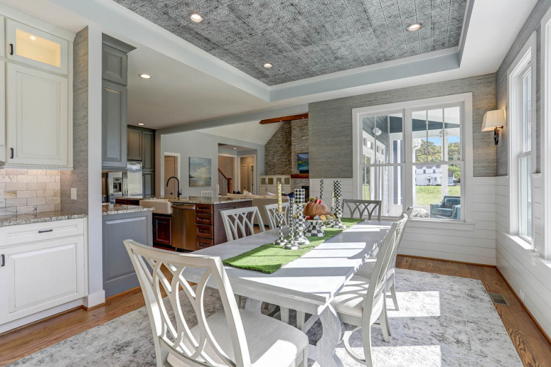 Embry Hills House Plan Photo